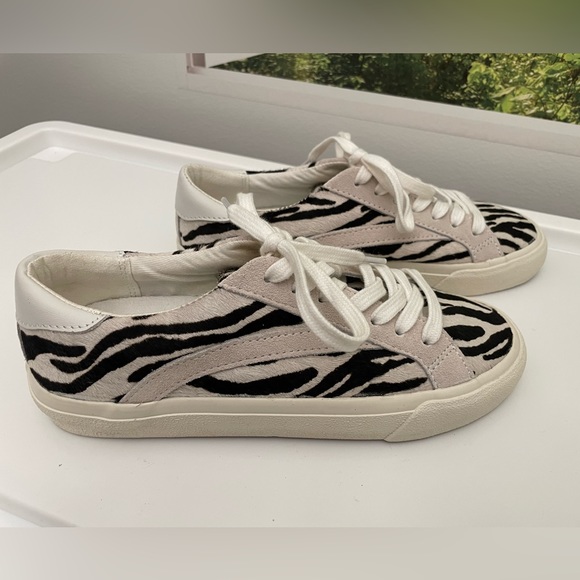 EUC Madewell Sidewalk Low-Top Sneakers in Zebra Calf Hair Size 6.5 - Picture 6 of 10